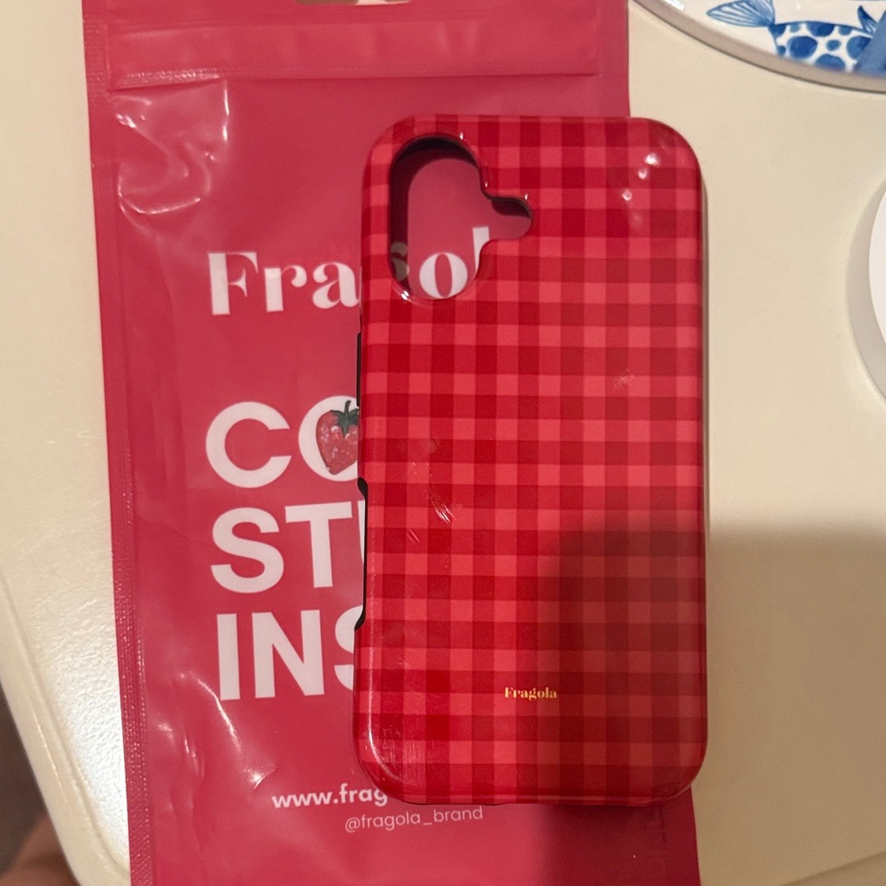 iPhone 17 plaid Fragola phone case nwt